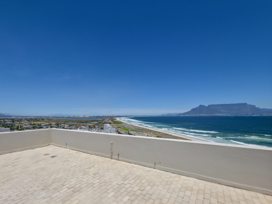 3 Bedroom Property for Sale in Waves Edge Western Cape